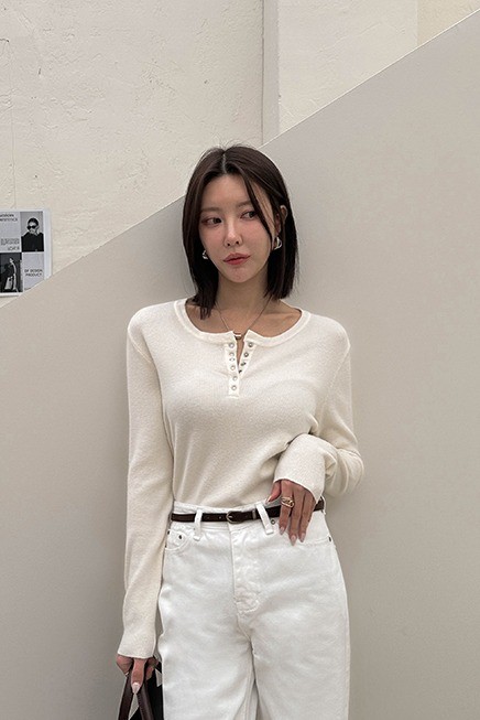 Matin Kim Braid Texture Knit Pullover In Black | Crewneck