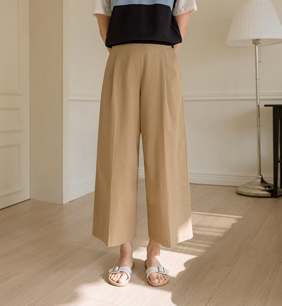 8seconds One Tuck Wide Pants Black | Wide for Women | KOODING