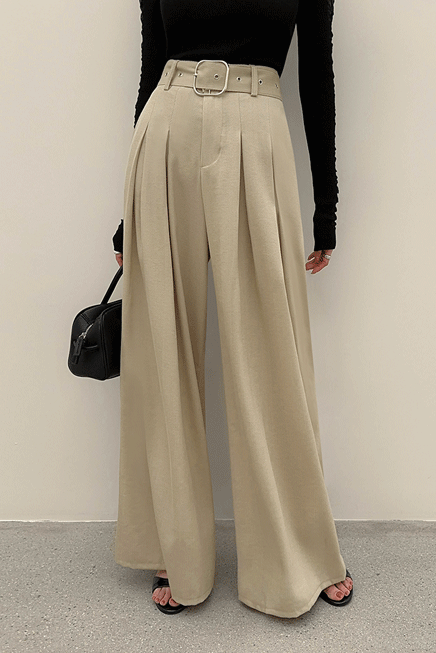 TWEE Current Pintuck Half Pants | KOODING