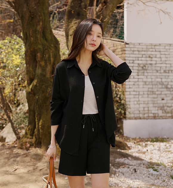 ☆人気☆【COVERNAT】☆Women's Ripstop Windbreaker Short.s☆ MUSINSA | COVERNAT WOMAN Women's Ripstop Windbreaker Shorts Navy